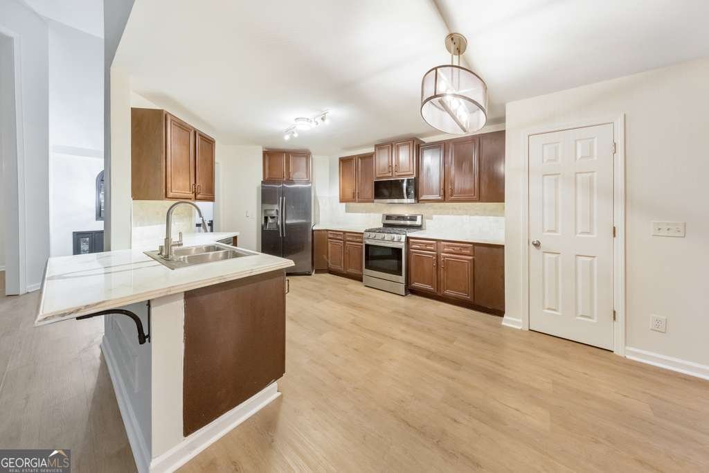 184 Pioneer Trail Dallas - 12