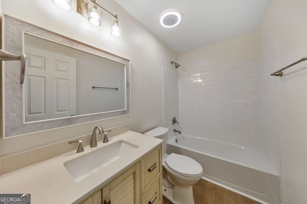 184 Pioneer Trail Dallas - 24