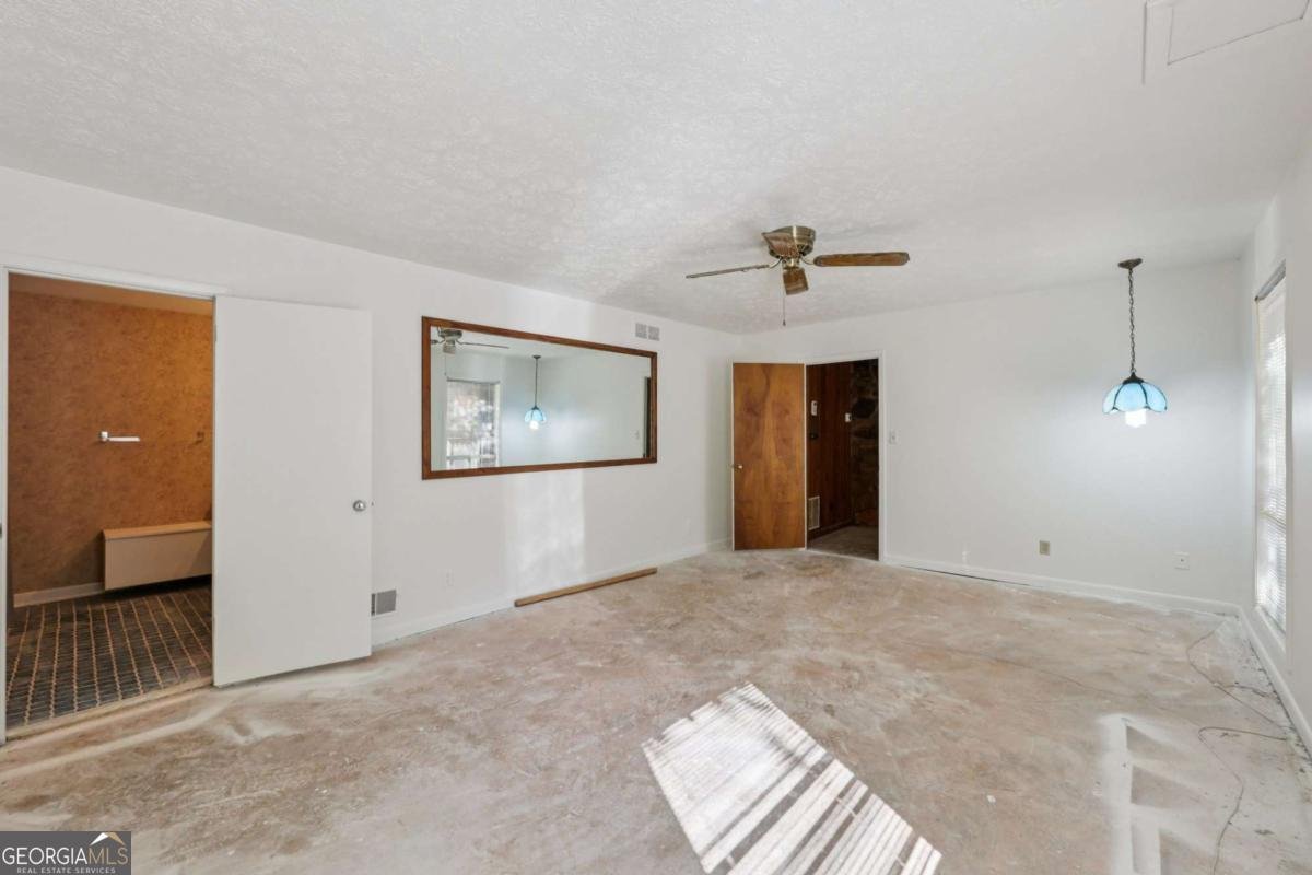 7080 Riverside Drive Sandy Springs - 12