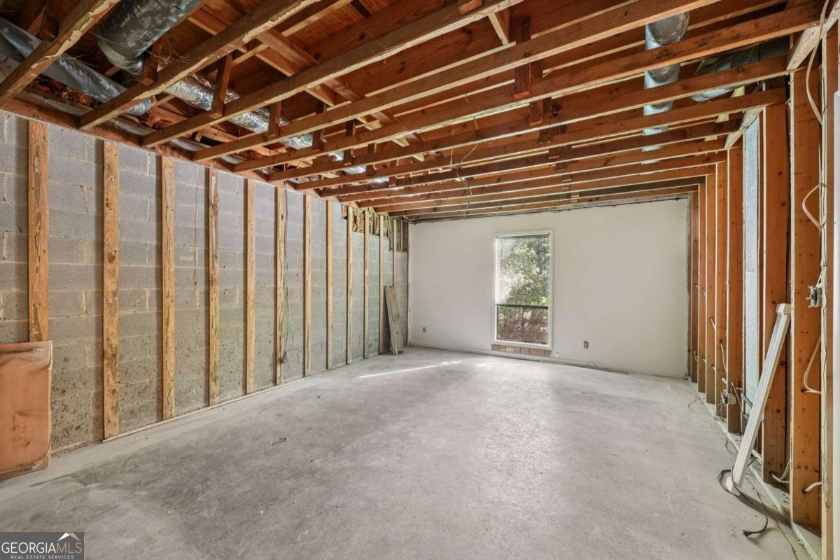 7080 Riverside Drive Sandy Springs - 19