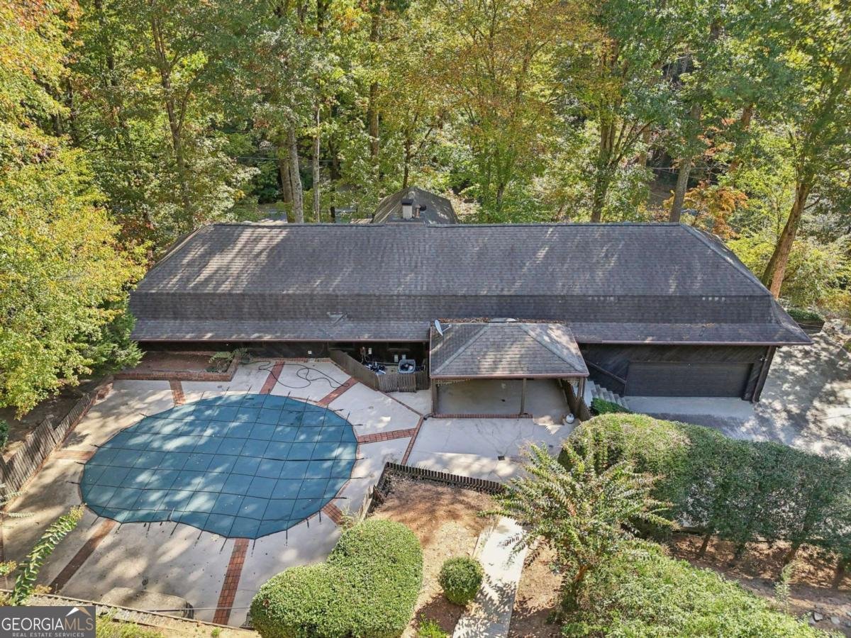 7080 Riverside Drive Sandy Springs - 28