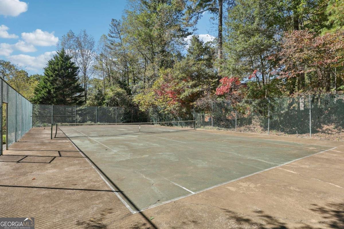 7080 Riverside Drive Sandy Springs - 31