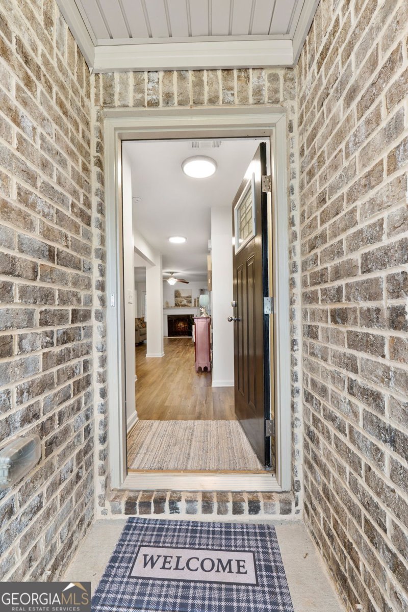 703 Grove Pointe Circle Locust Grove - 4