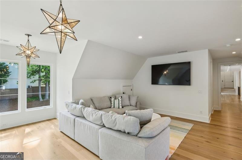 3379 Rennes Drive Brookhaven - 7