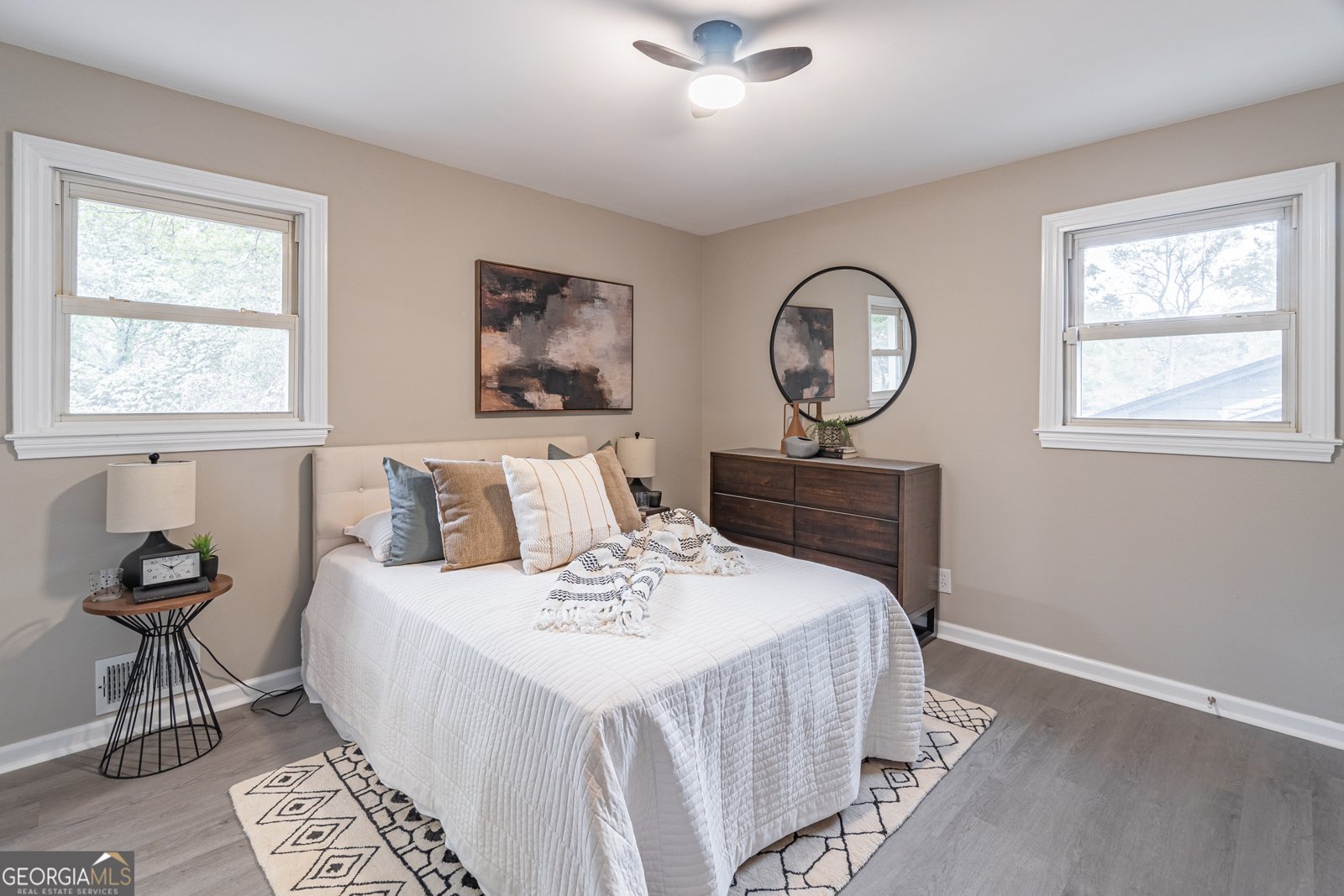 1523 Delia Drive Decatur - 33