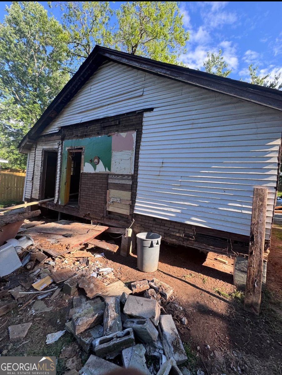 217 Lexington Avenue Griffin - 2