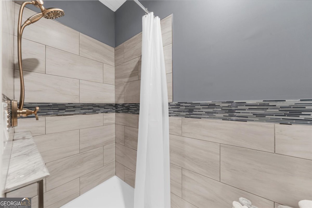 1450 Lockridge Drive Cumming - 31