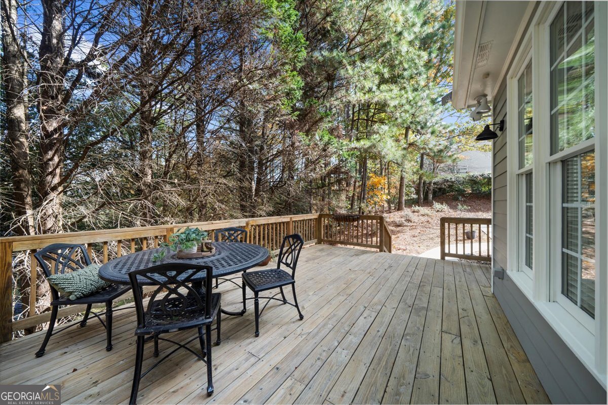 1450 Lockridge Drive Cumming - 55