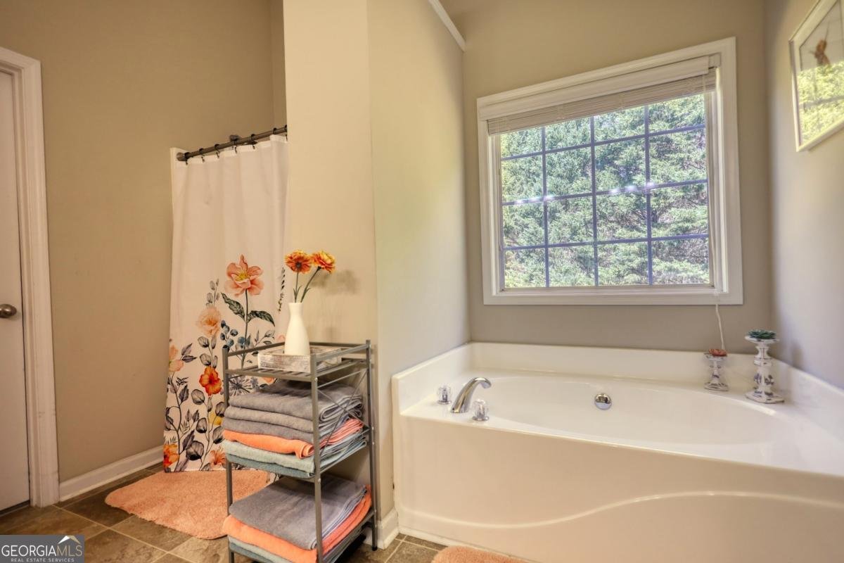 335 Glen Echo Drive Covington - 35