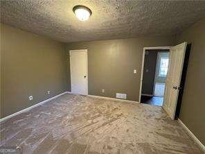 1059 Soapstone Lane Riverdale - 8