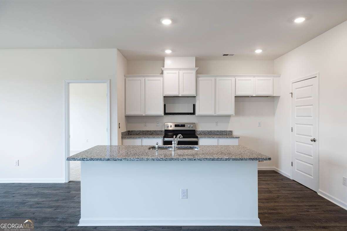 203 Cattle Drive Perry - 7