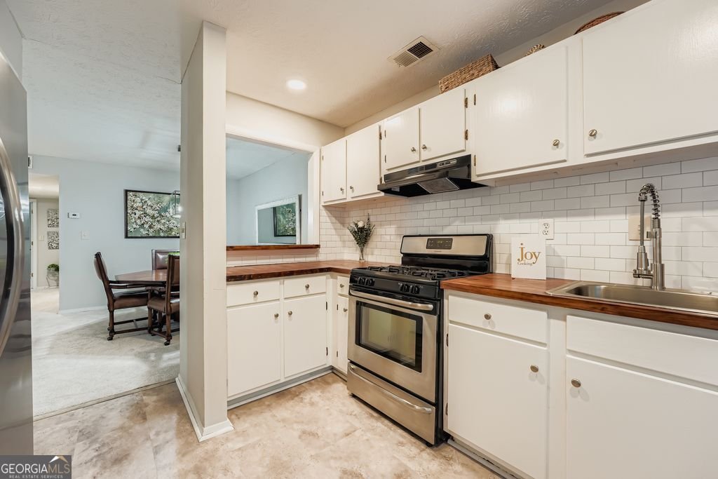 1507 WYNNES RIDGE Circle Marietta - 15