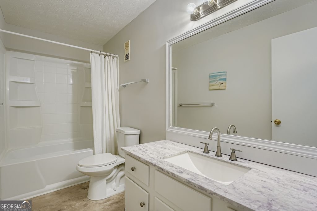 1507 WYNNES RIDGE Circle Marietta - 19