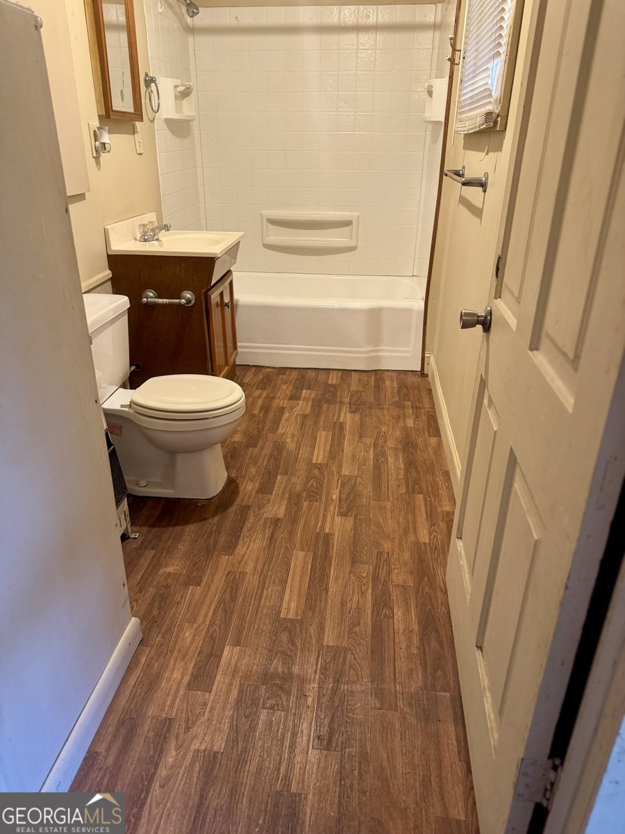 112 Cemetery Street Kingston - 7