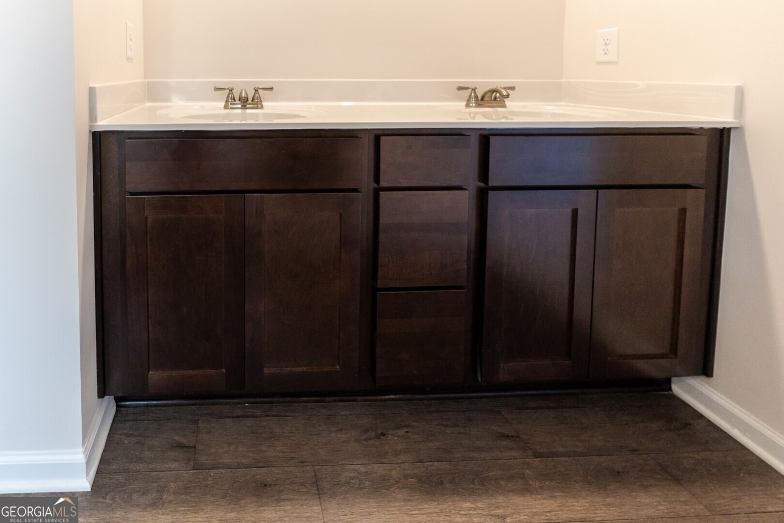 576 River Run Drive Dallas - 33