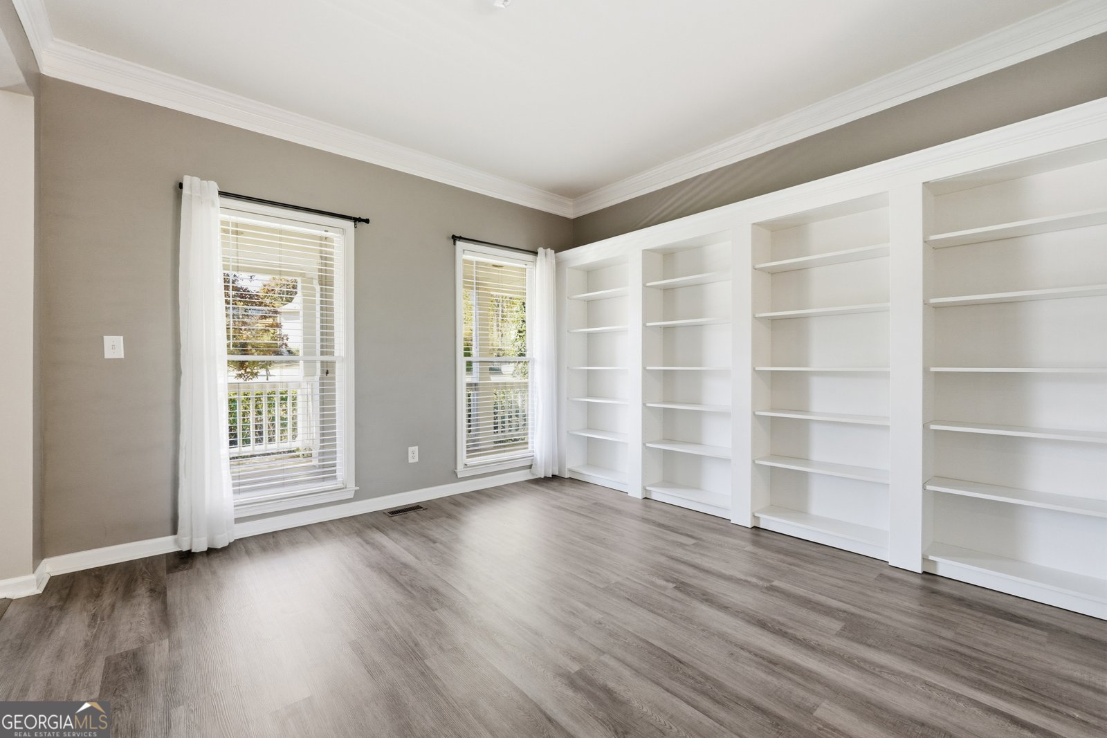 6010 Claiborne Cove Roswell - 6