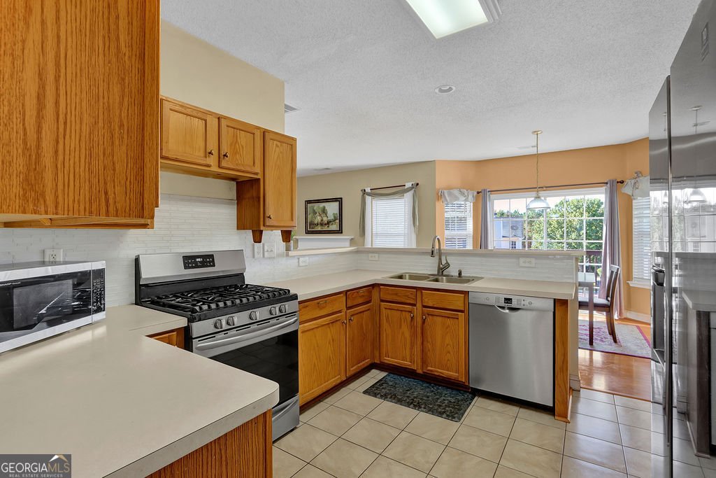 242 Beckenham Lane Dacula - 12