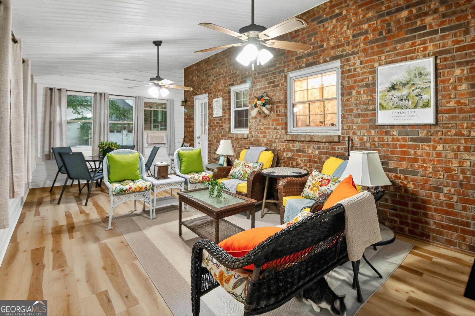 8980 Par Drive Douglasville - 30