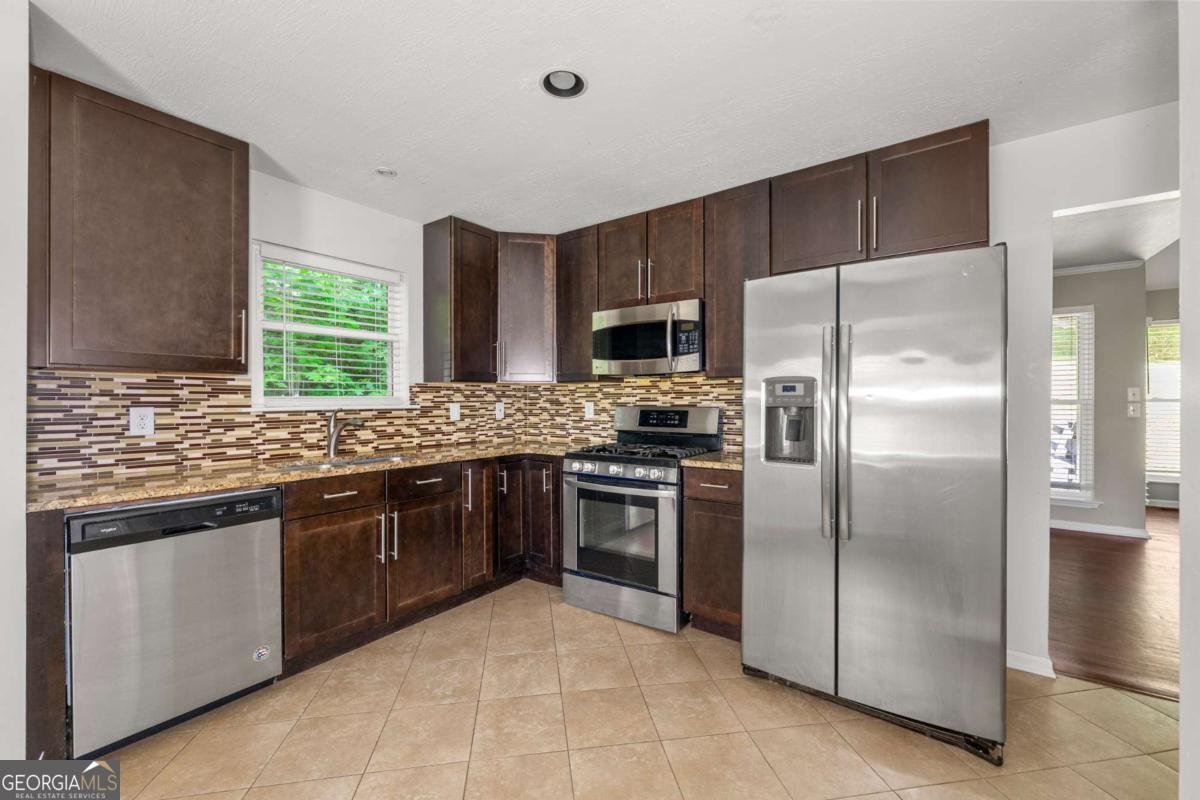 555 Ramsdale Drive Roswell - 3