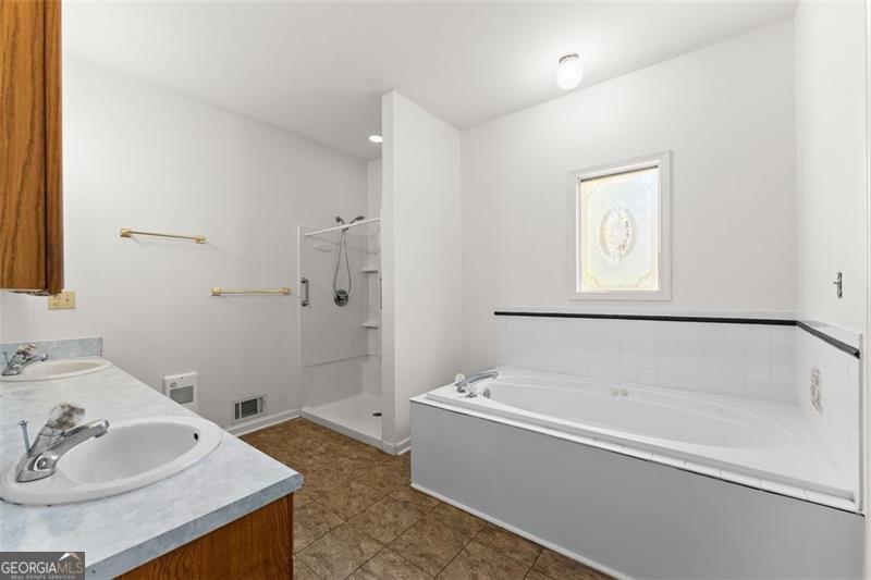 4030 Camp Springs Gainesville - 28