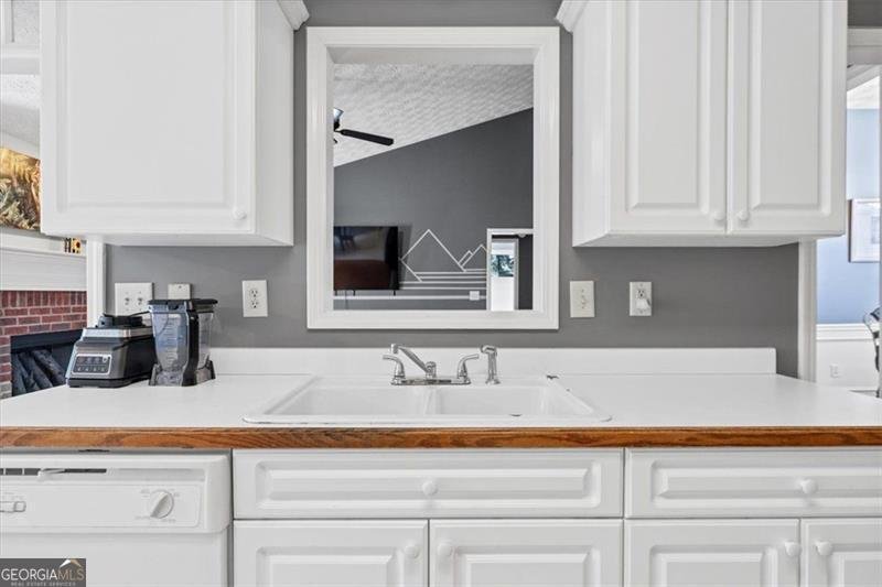 882 MADISON VIEW Lane Lawrenceville - 11