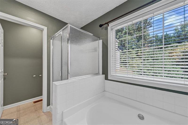 882 MADISON VIEW Lane Lawrenceville - 21