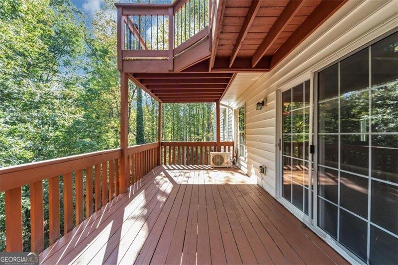 882 MADISON VIEW Lane Lawrenceville - 33