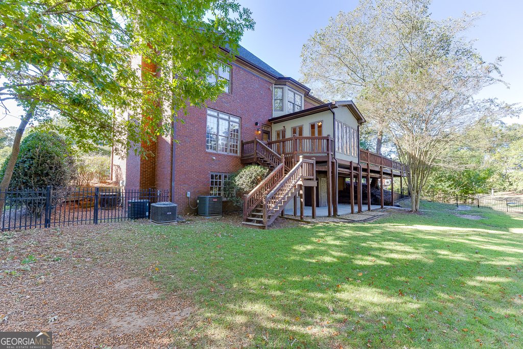 1450 Woodland Lake Drive Snellville - 63