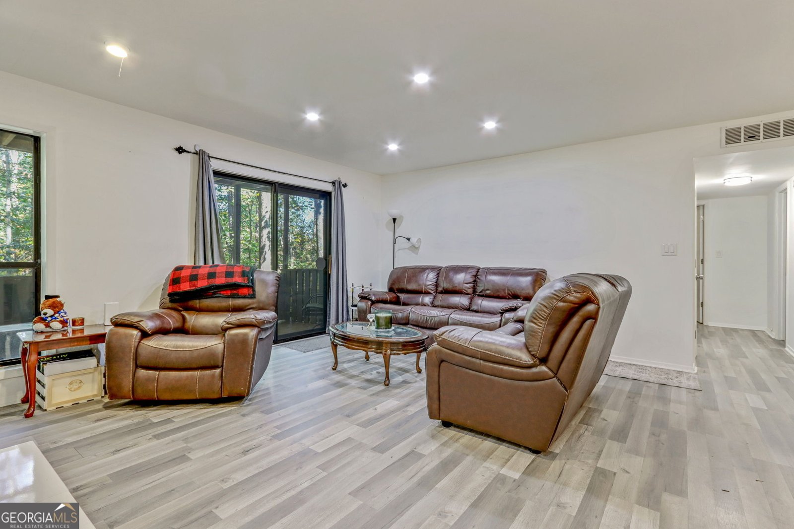 205 Woodcliff Drive Sandy Springs - 12