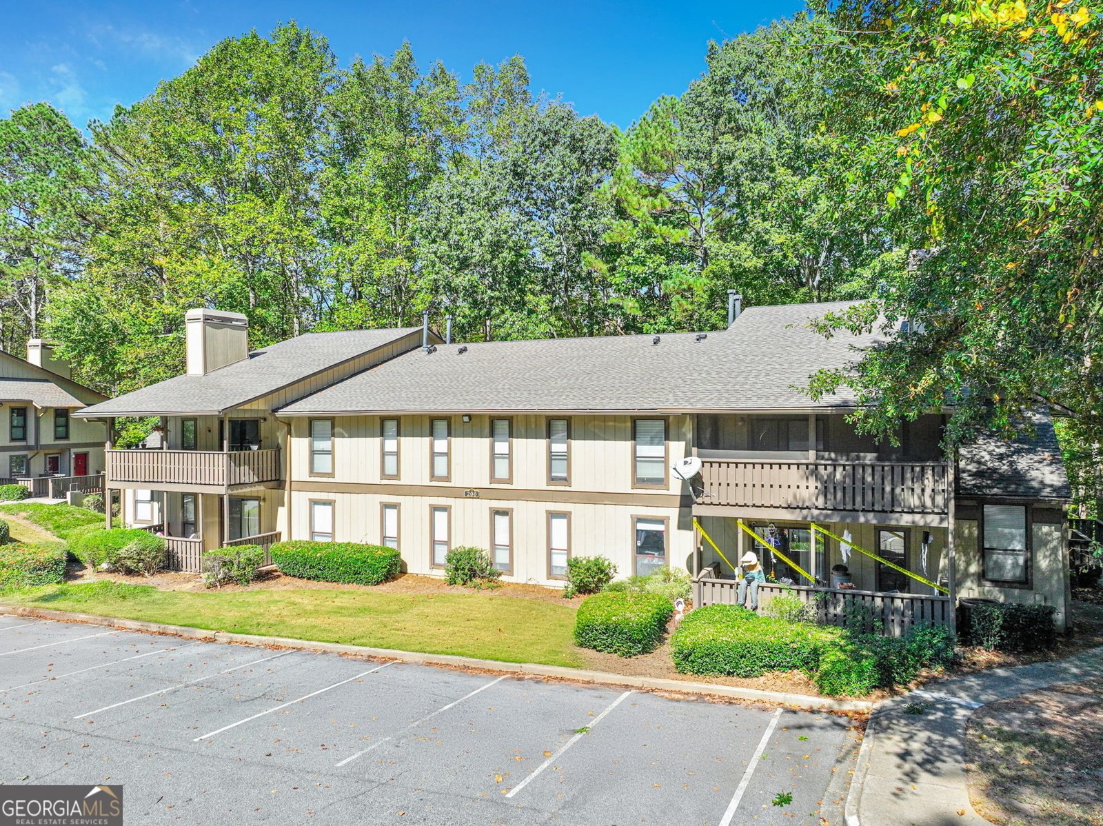 205 Woodcliff Drive Sandy Springs - 23