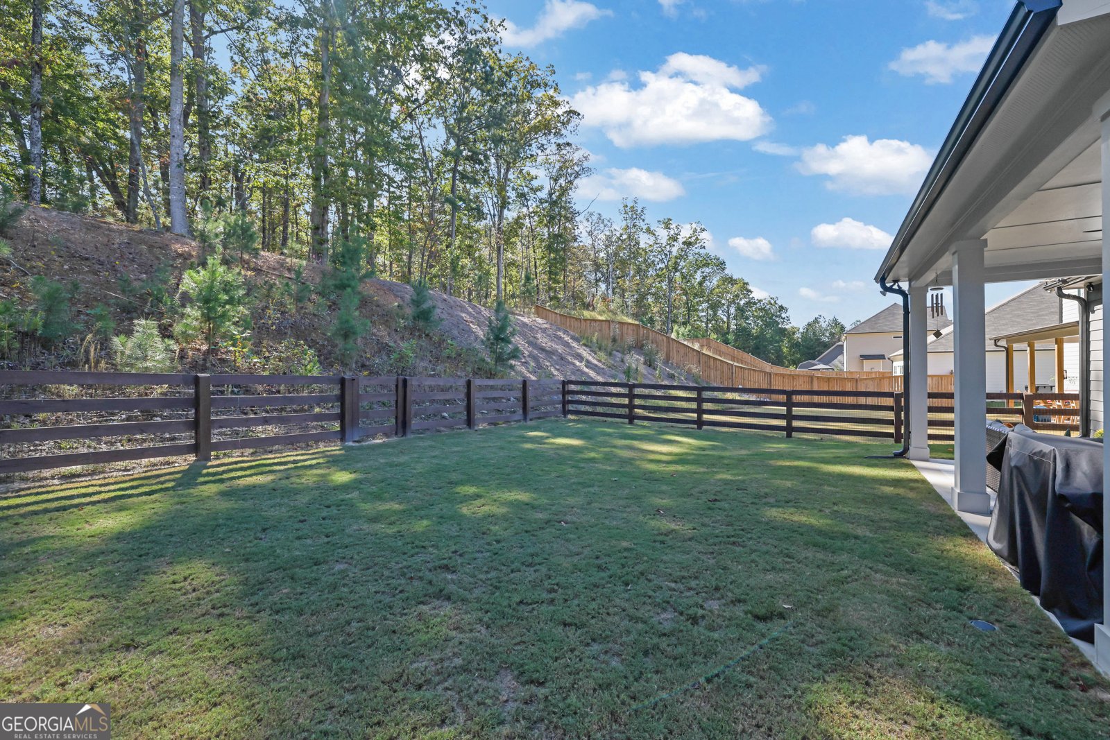 616 Brookstone Trail Dawsonville - 37