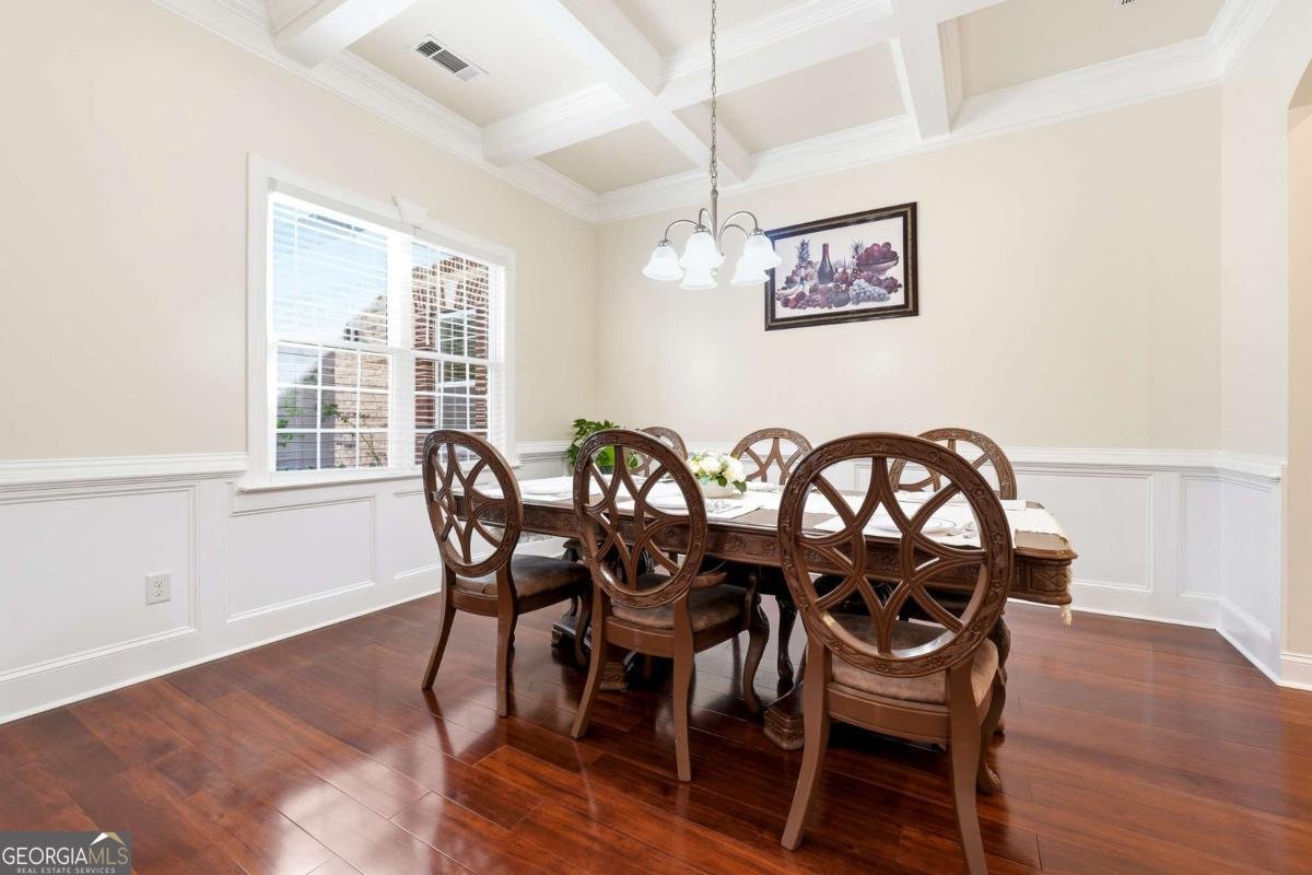 100 Marshas Vineyard Hampton - 10