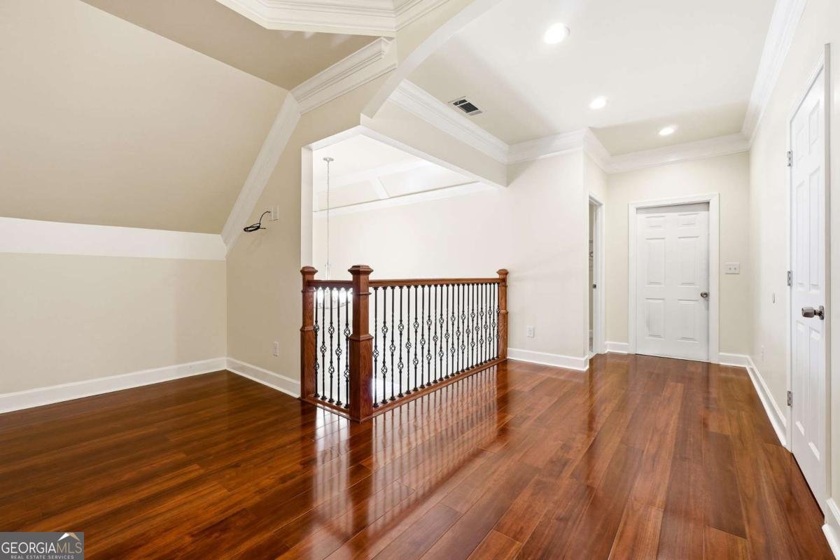 100 Marshas Vineyard Hampton - 23