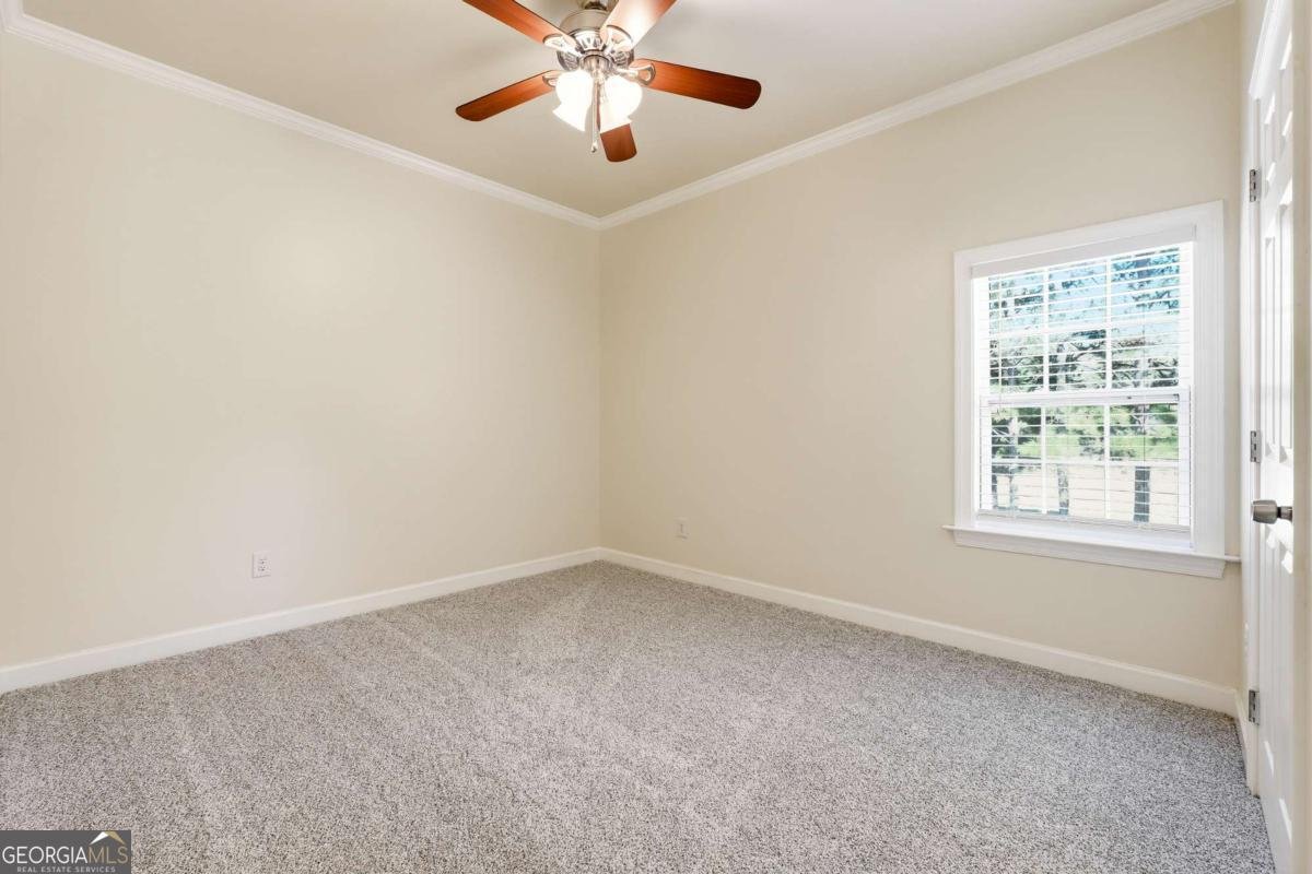 100 Marshas Vineyard Hampton - 40