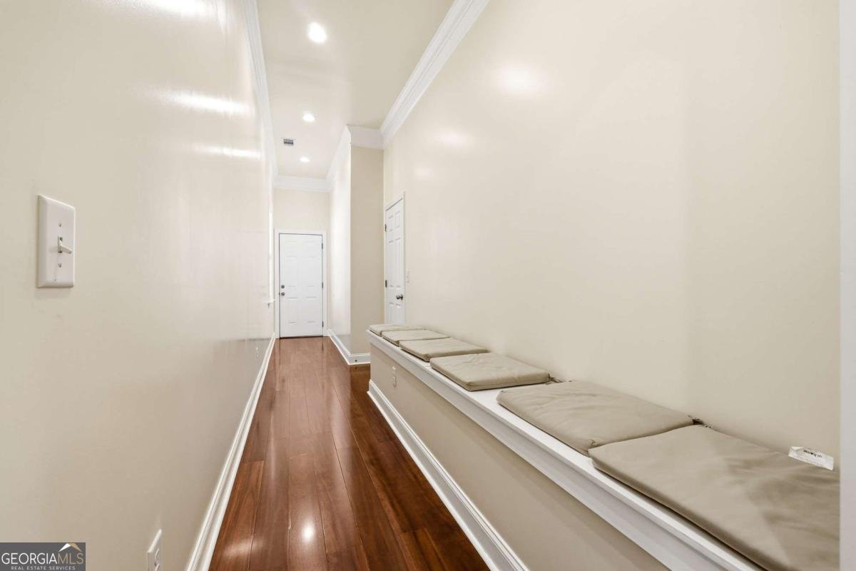 100 Marshas Vineyard Hampton - 43