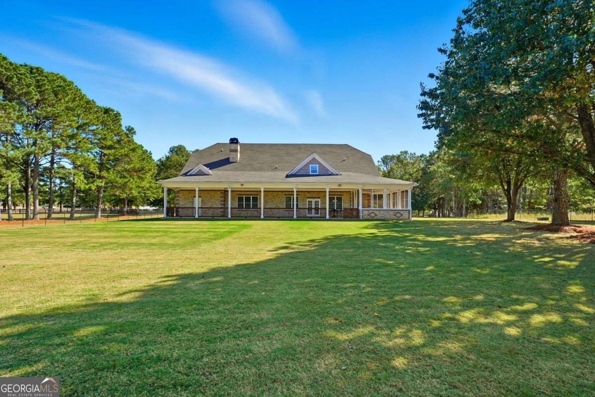 100 Marshas Vineyard Hampton - 48