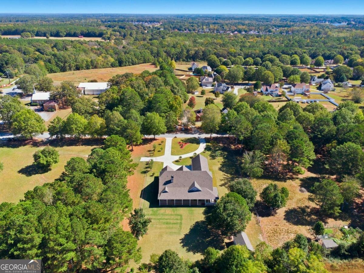 100 Marshas Vineyard Hampton - 68