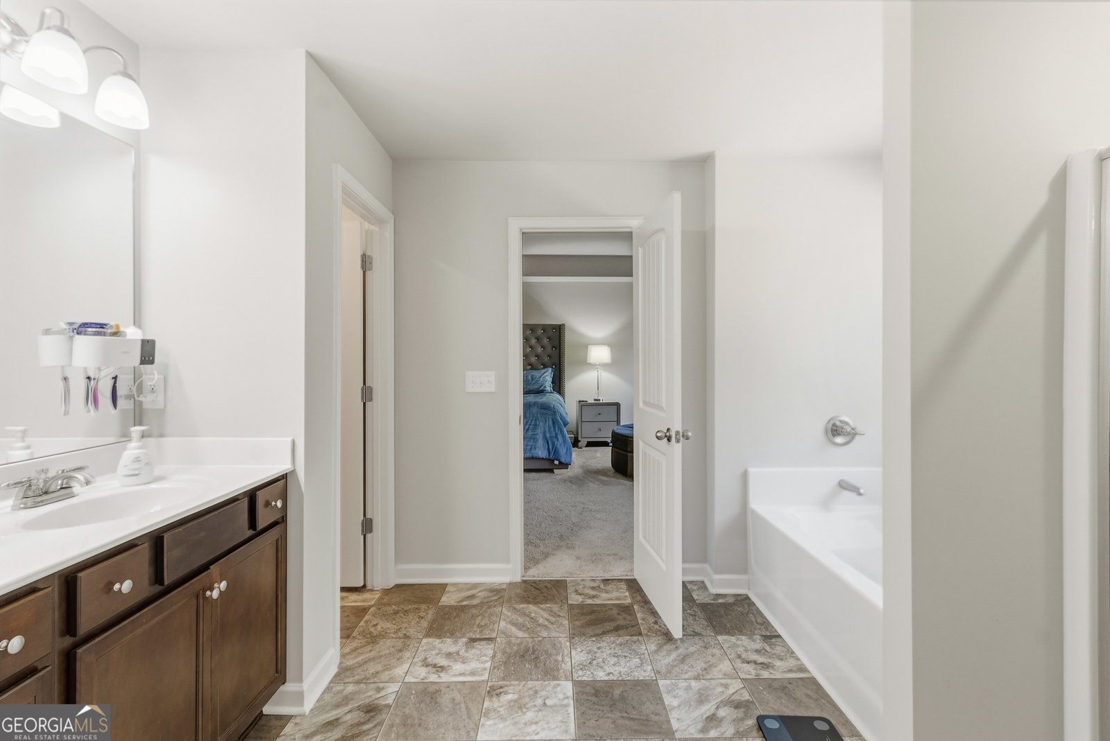 210 Kestrel Circle Covington - 24