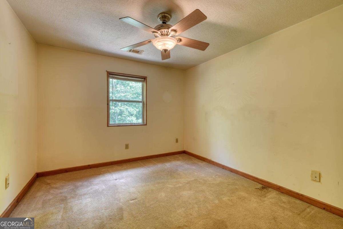 1048 Hawks Claw Road Blairsville - 34