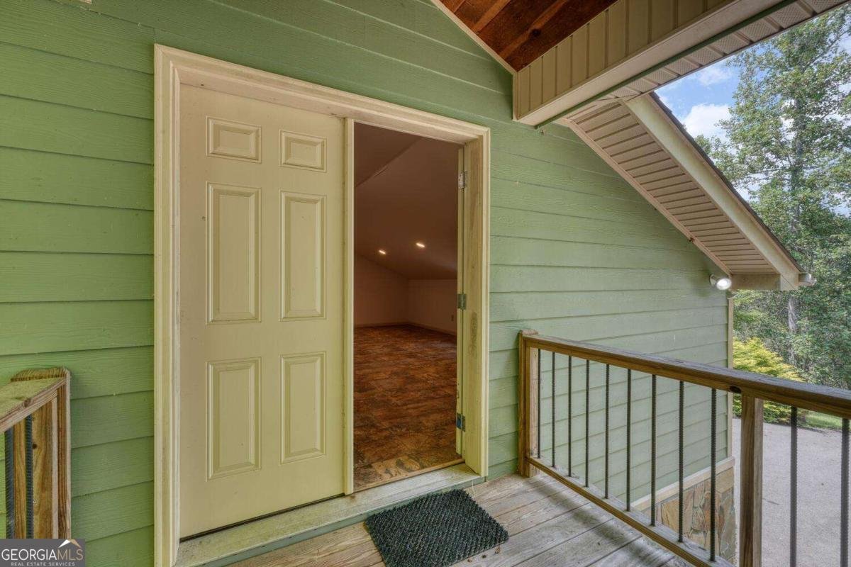 1048 Hawks Claw Road Blairsville - 47