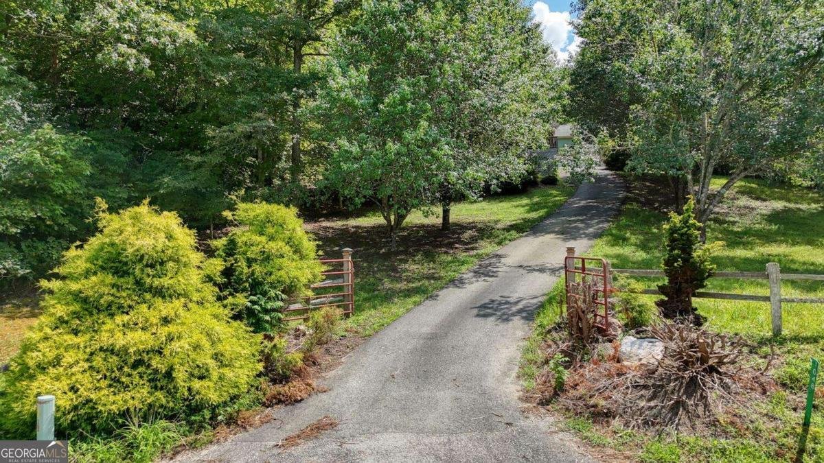 1048 Hawks Claw Road Blairsville - 52