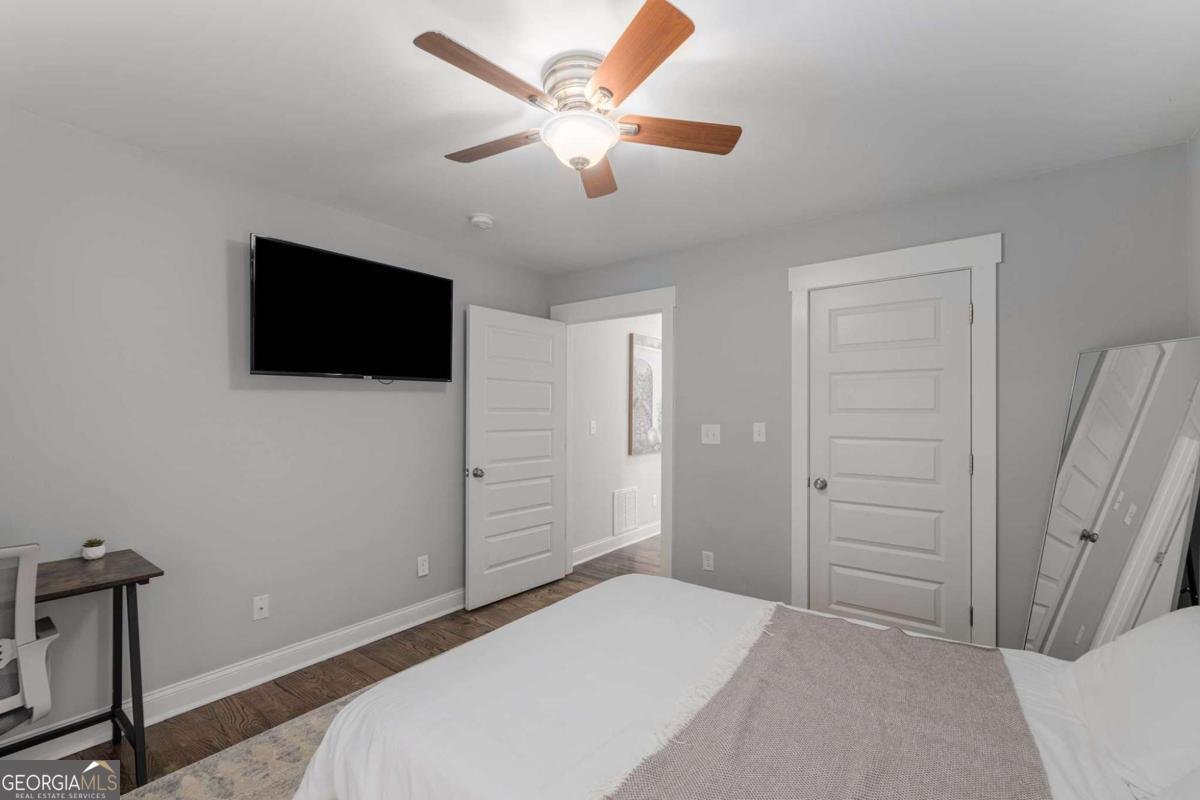 1134 KNOTT Street Atlanta - 27