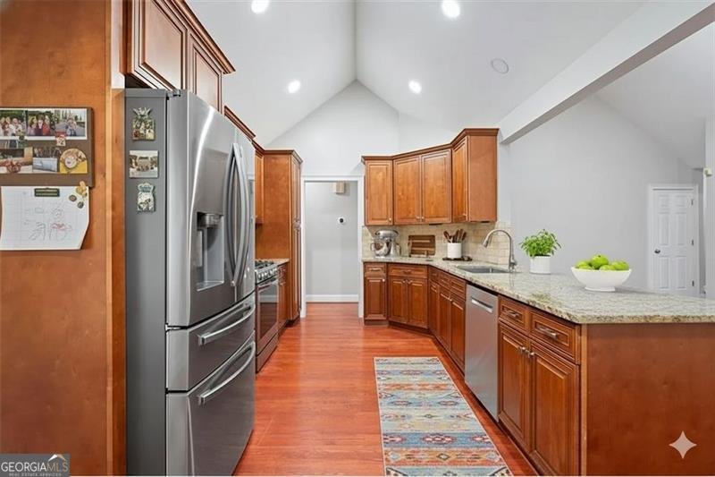 3895 MARHAM PARK Circle Loganville - 14