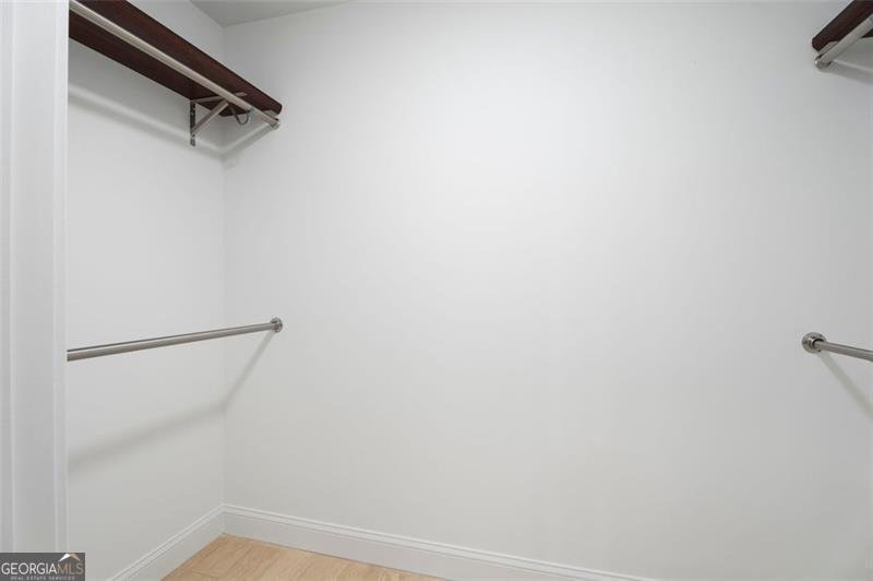 3895 MARHAM PARK Circle Loganville - 24