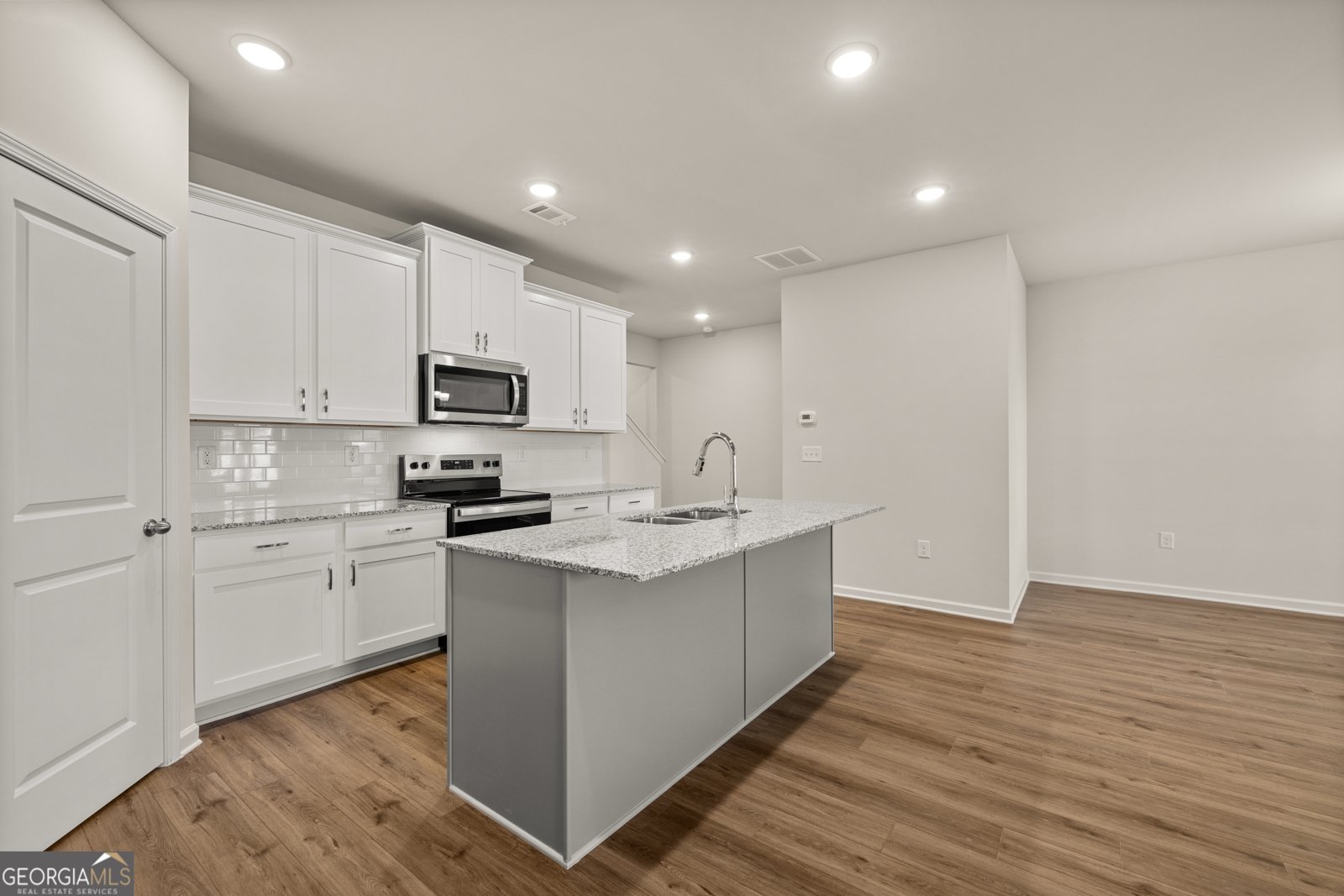 3421 PALMER Drive Loganville - Photo 11