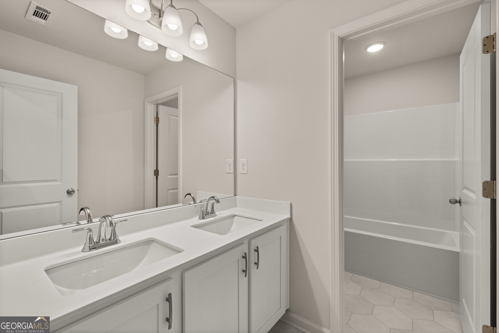 3421 PALMER Drive Loganville - Photo 40