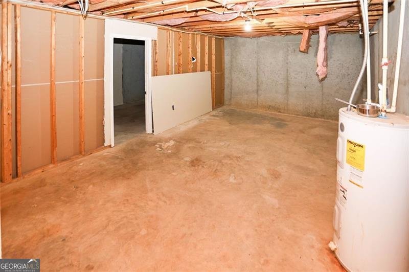 3711 RAMBLING WOODS Drive Loganville - 37