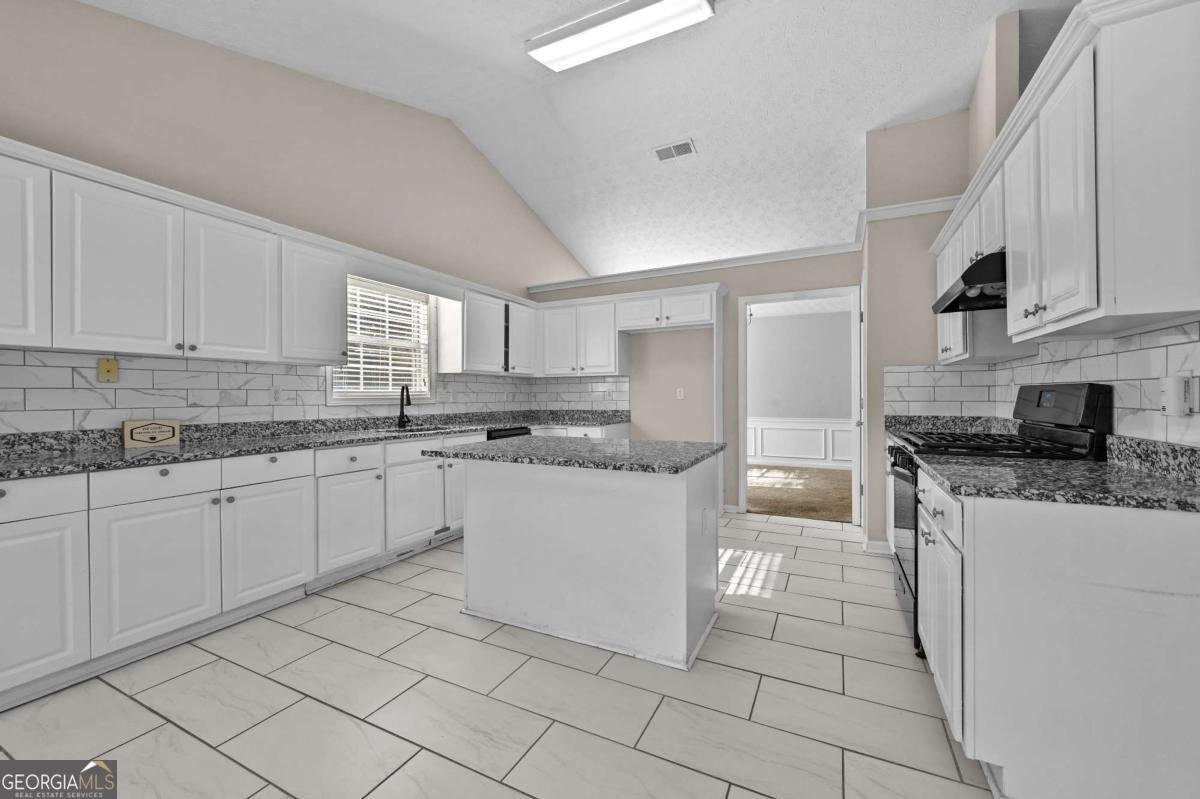 5253 Haverford Run Drive Lilburn - 4