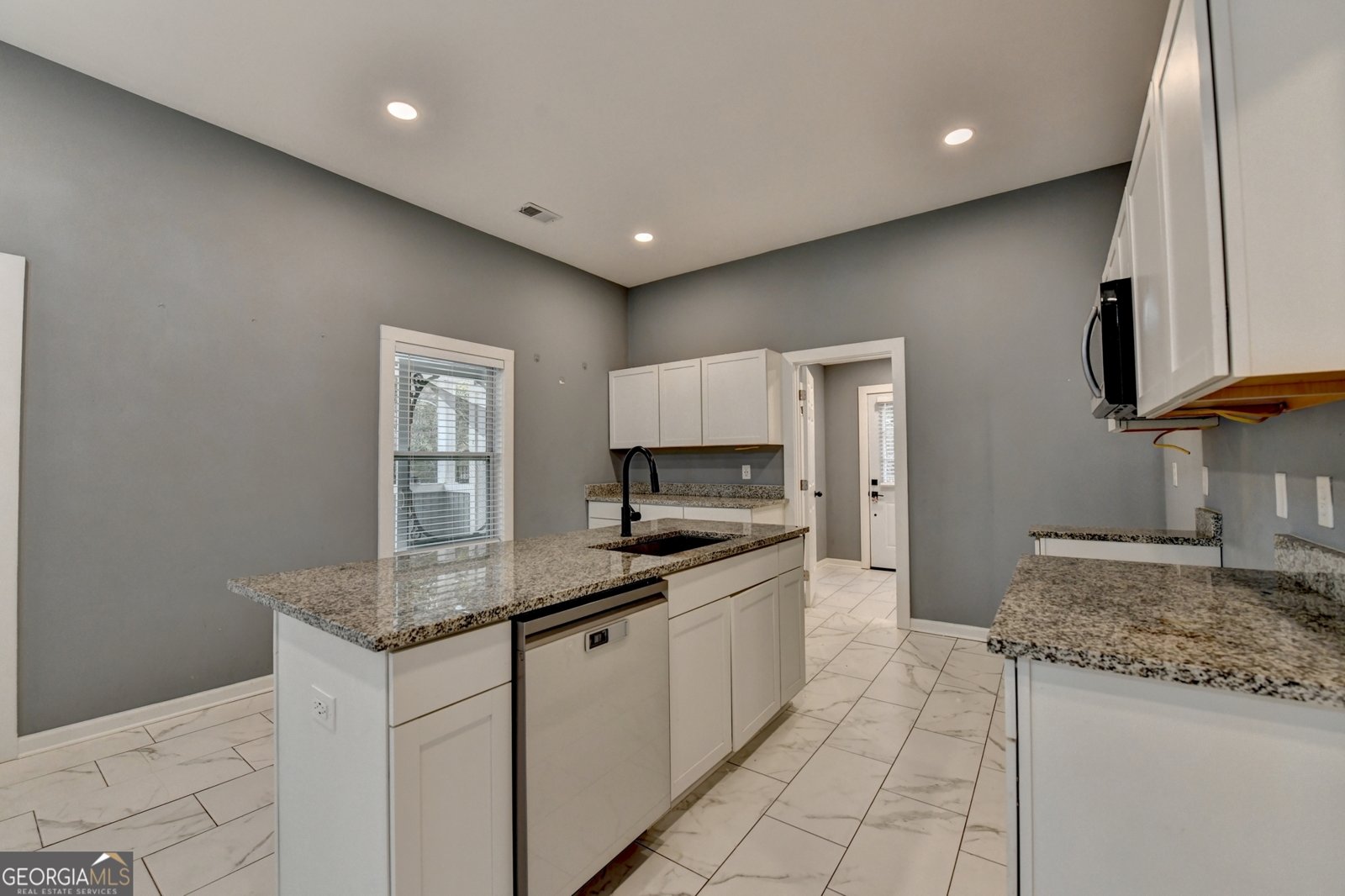 2235 Canton Road Ball Ground - 11