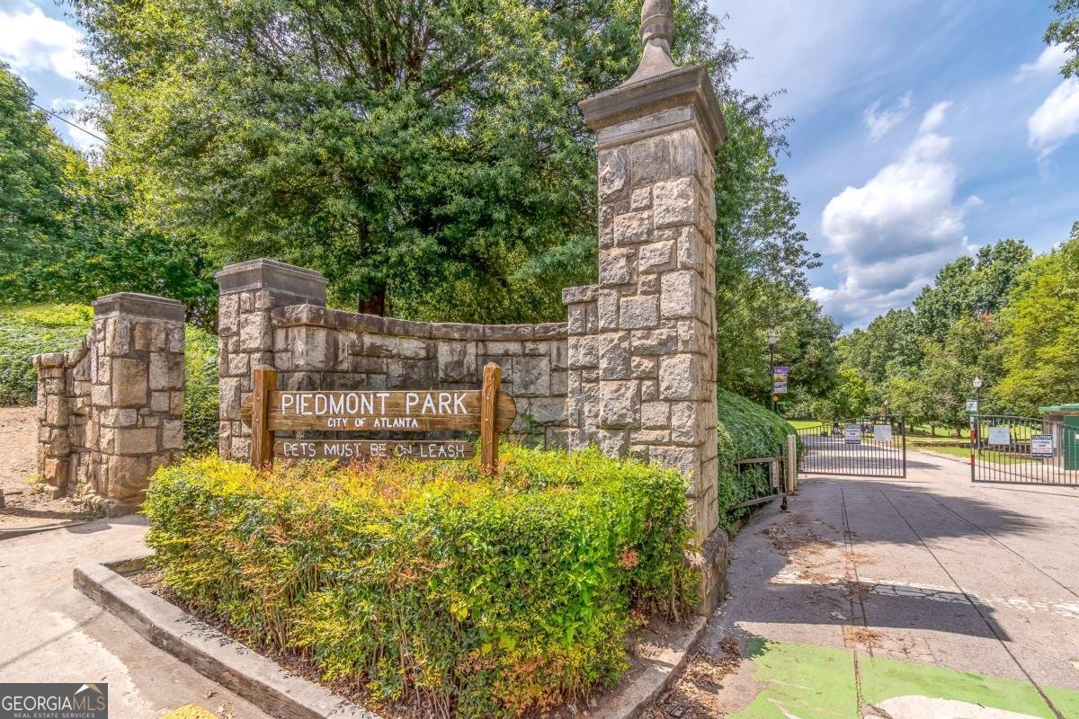 495 Greenwood Avenue Atlanta - 19